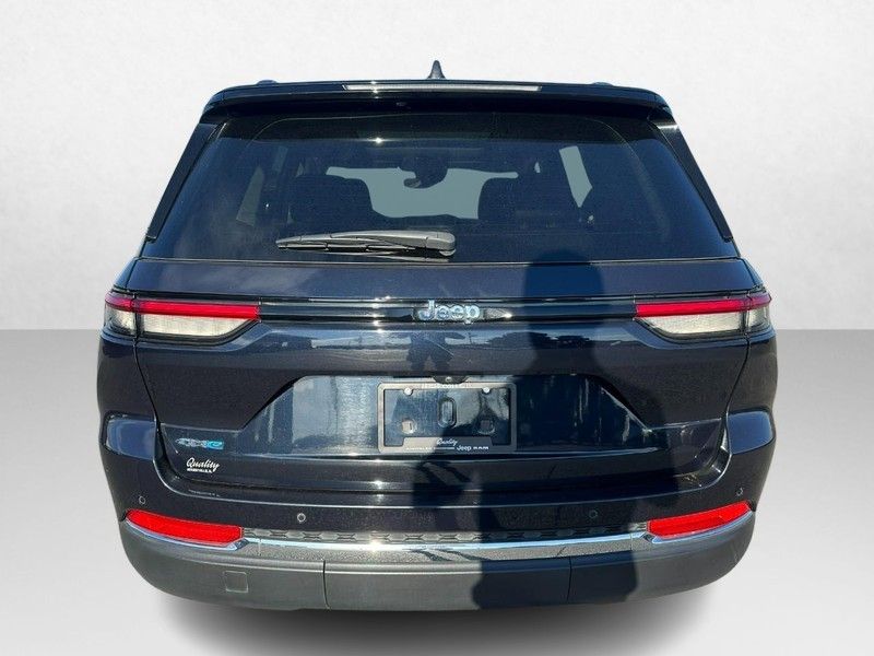 2024 Jeep Cherokee Limited 4xe photo 4