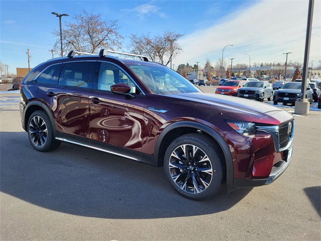 2025 Mazda CX-90 Plug-in Hybrid Premium Plus photo 2