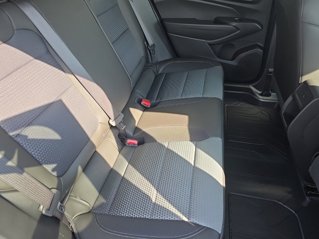 2026 Chevrolet Trax LT photo 19