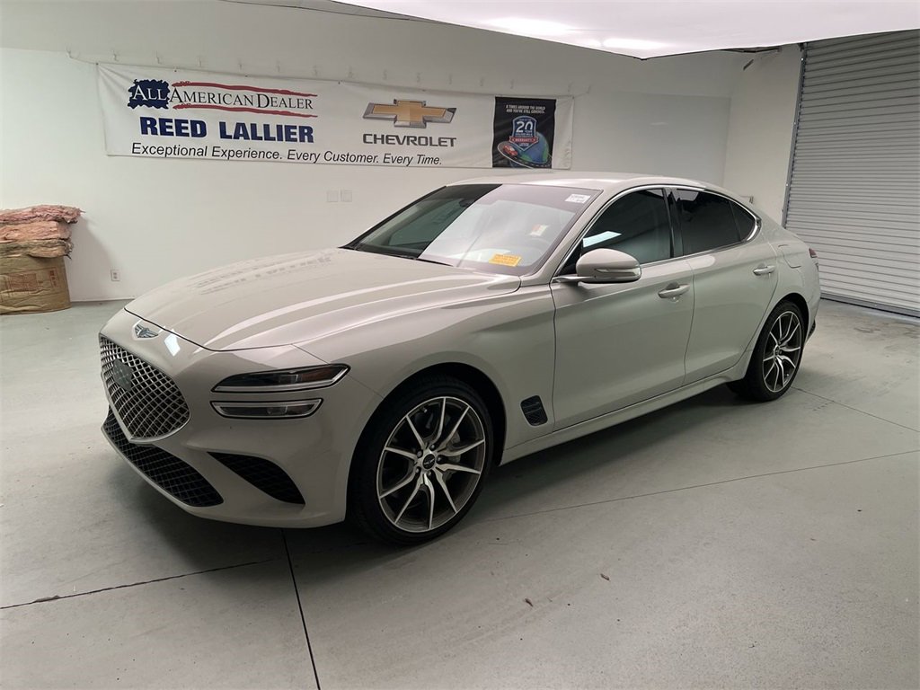2024 Genesis G70 2.5T photo 4