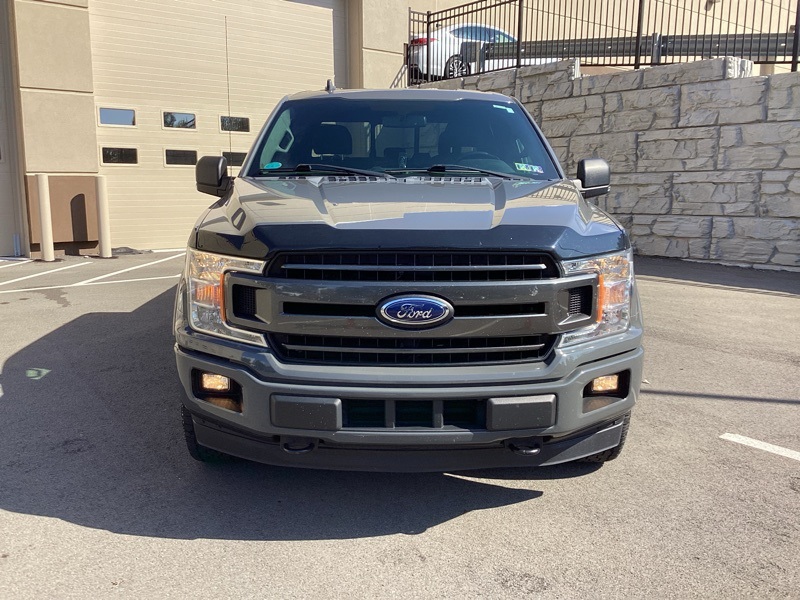 2018 Ford F-150 XLT photo 2
