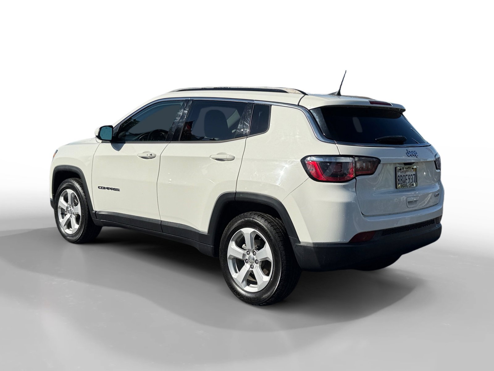 2018 Jeep Compass Latitude photo 2