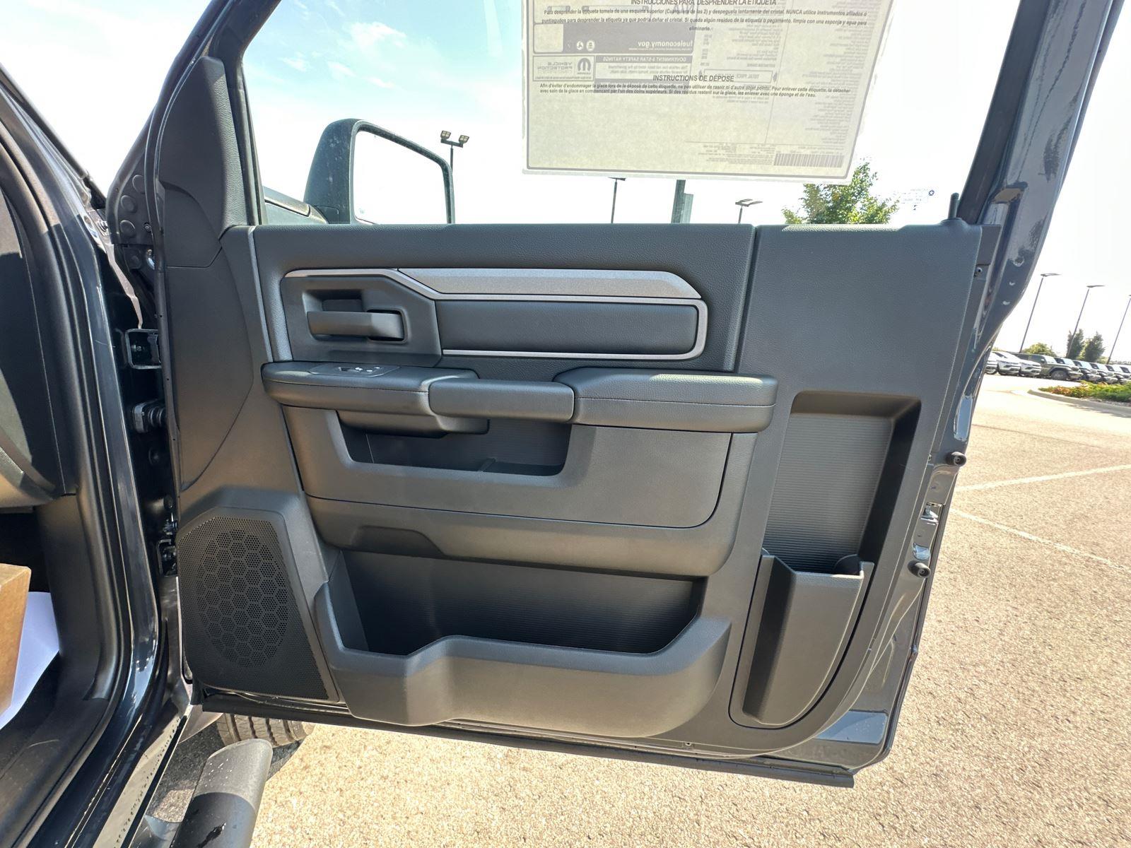 2026 Ram 5500 photo 25