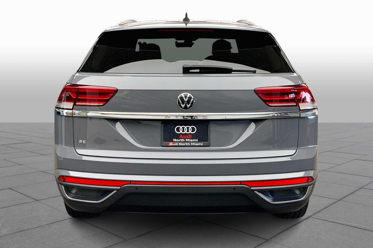 2021 Volkswagen Atlas Cross Sport SE Technology photo 4
