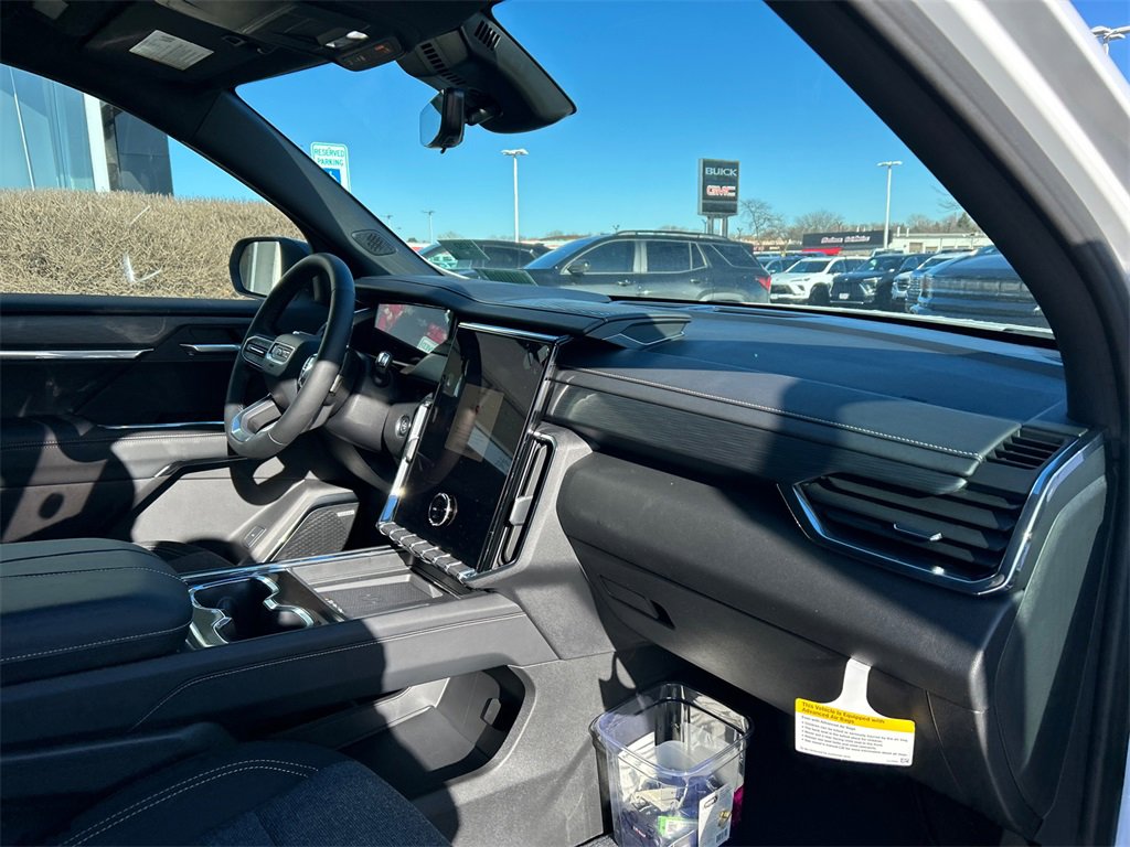 2026 GMC ACADIA - Image 37