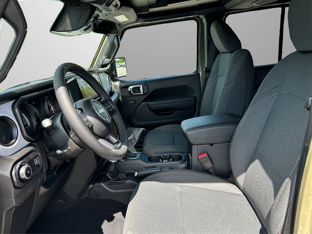2025 Jeep Wrangler Sport S photo 9