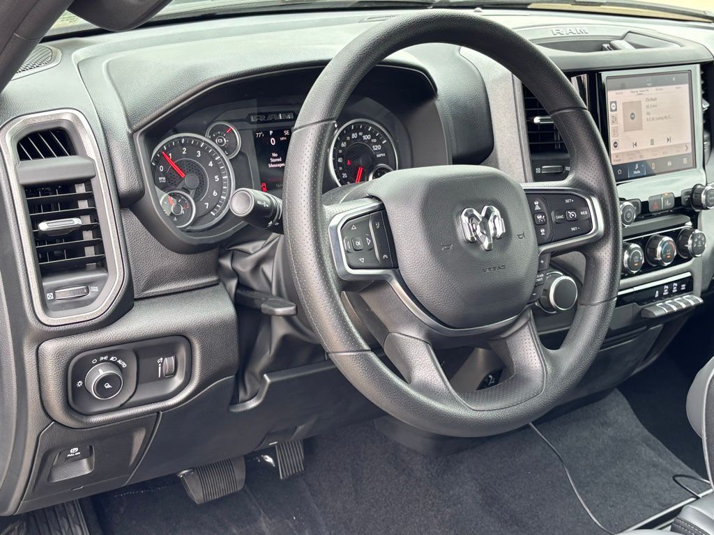 2026 Ram 1500 Tradesman photo 8