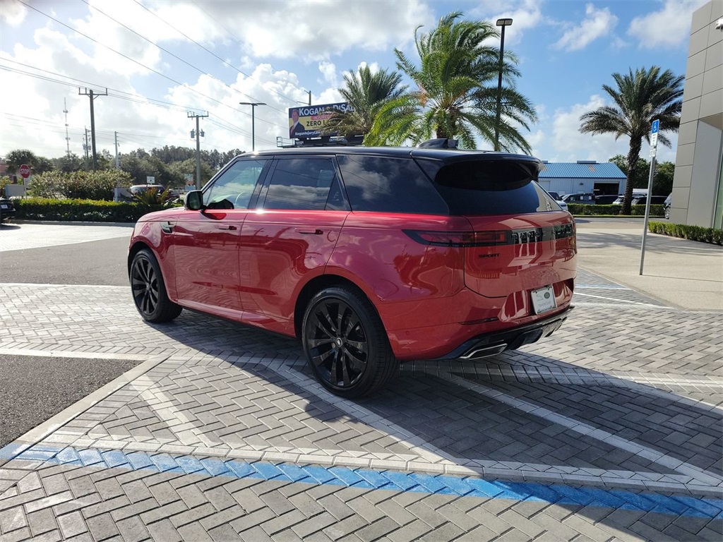 2025 Land Rover Range Rover Sport SE photo 3
