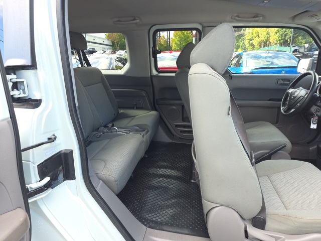 2011 Honda Element EX photo 21