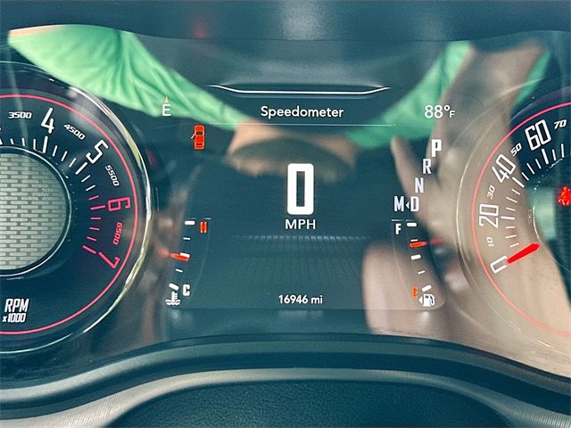 2023 Dodge Challenger R/T photo 12