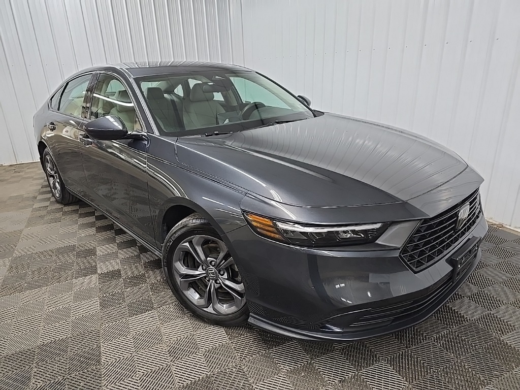 2023 Honda Accord EX photo 7