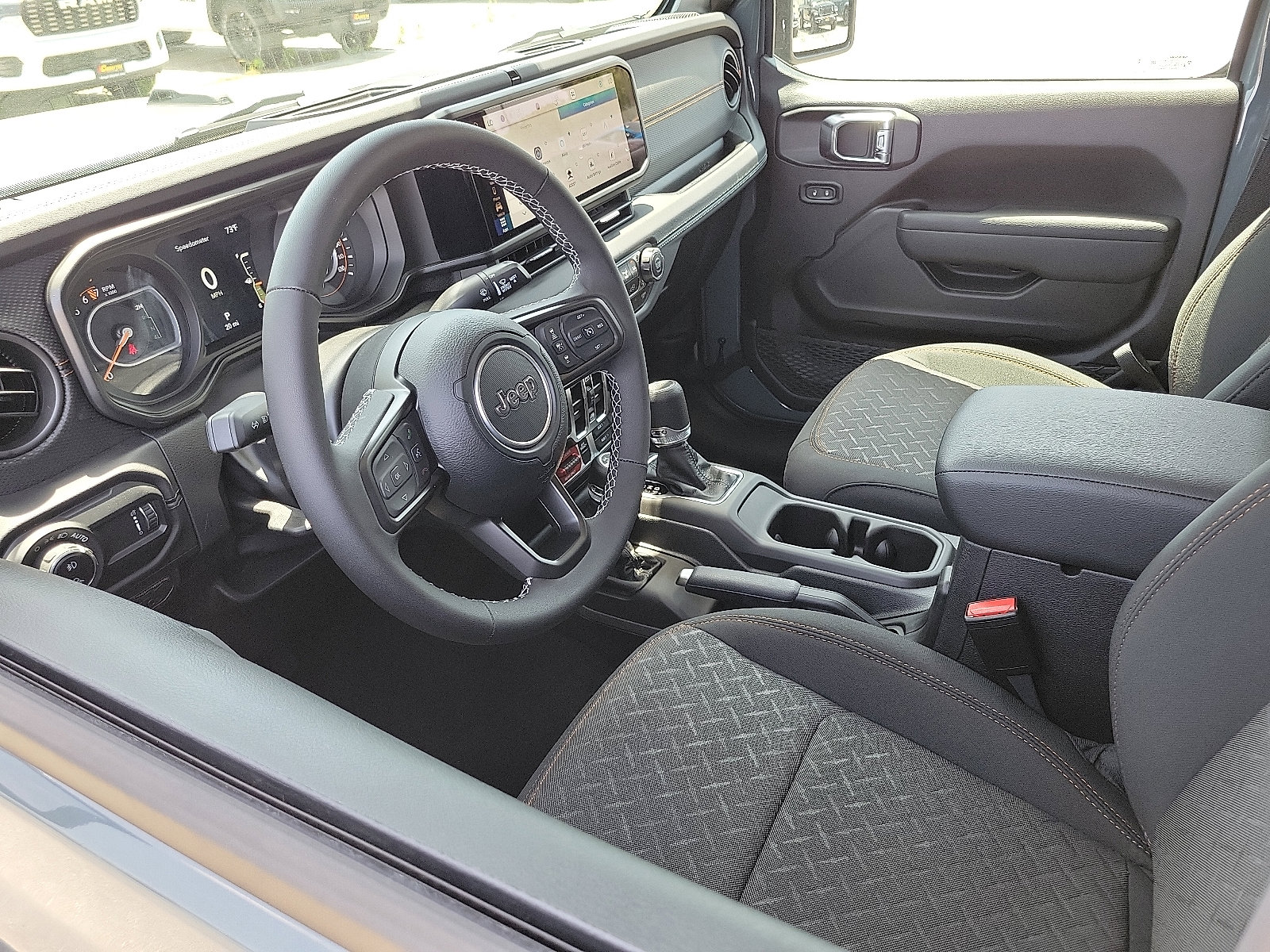 2025 Jeep Gladiator Mojave photo 2