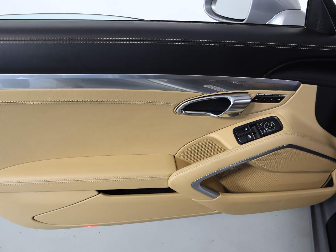 2017 Porsche 911 S photo 21