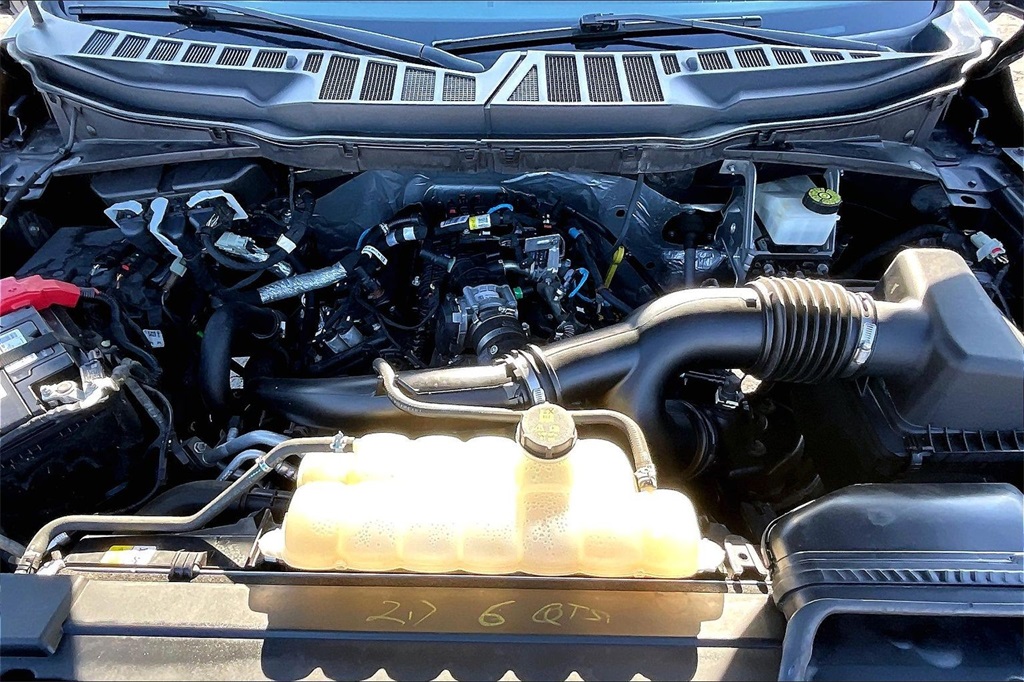 2022 FORD F-150 - Image 8