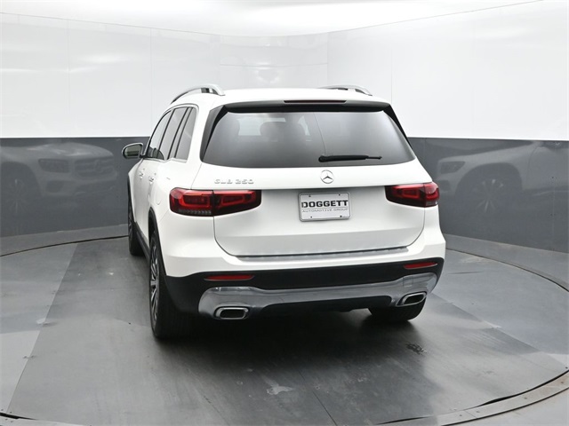 2022 Mercedes Benz GLB 250 photo 3