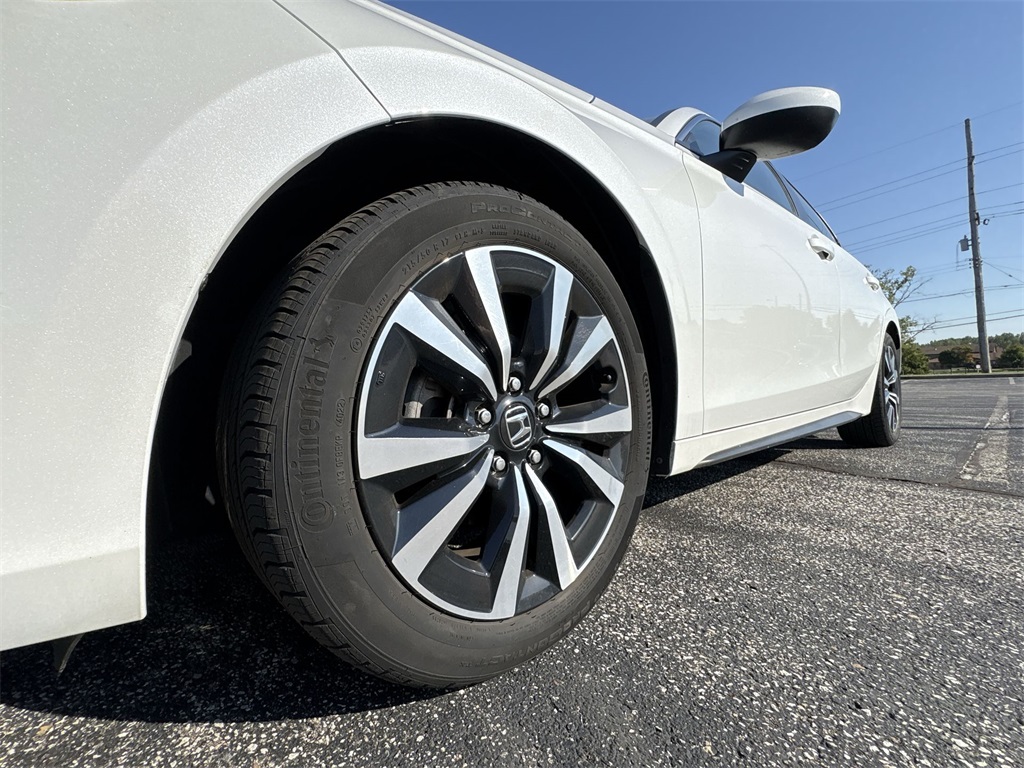 2023 Honda Civic EX-L photo 17