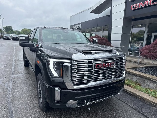 2025 GMC Sierra 2500HD Denali's photo