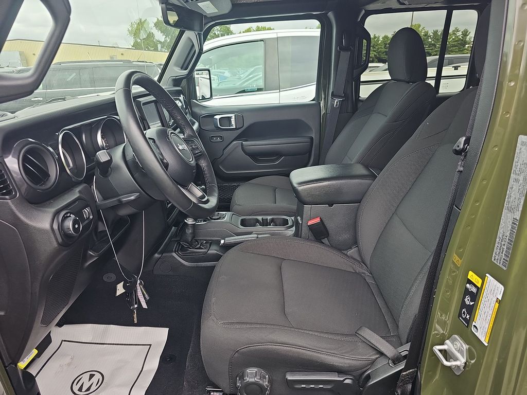 2023 Jeep Wrangler Sport photo 3