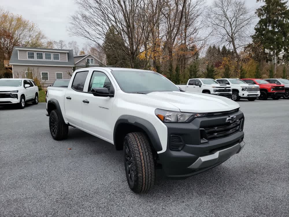 2026 Chevrolet Colorado Trail Boss photo 4
