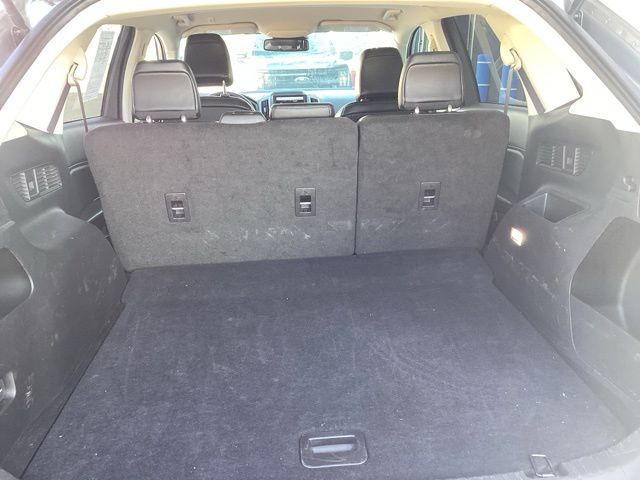 2024 Ford Edge SEL photo 17