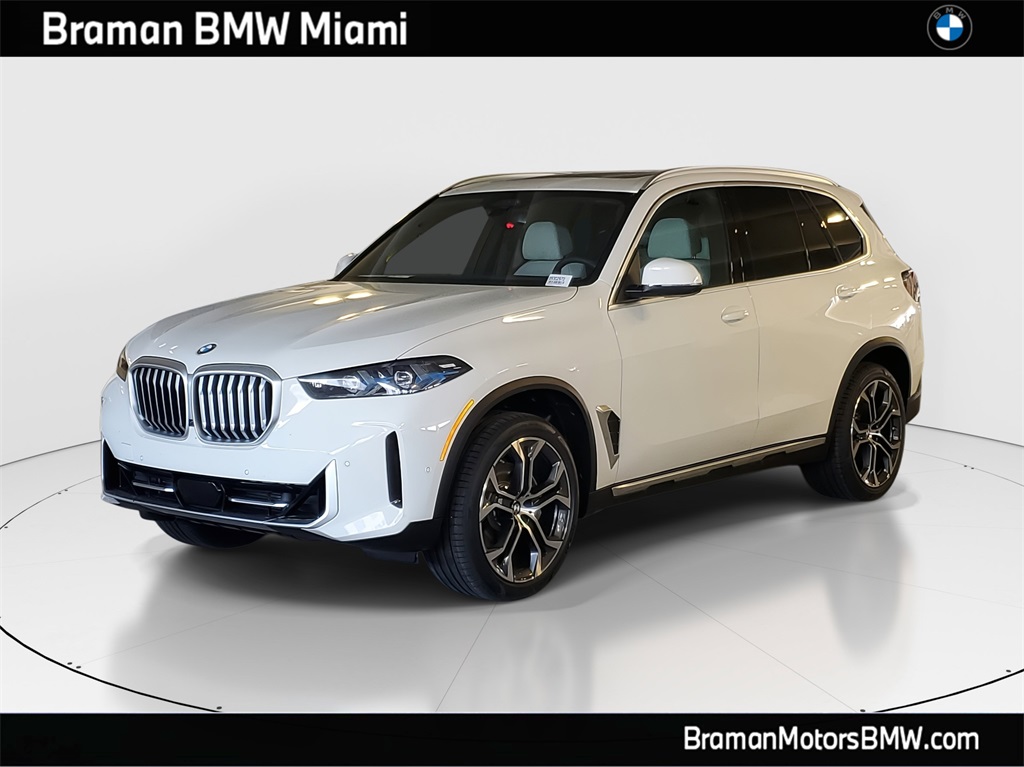 2026 BMW X5 40i's photo