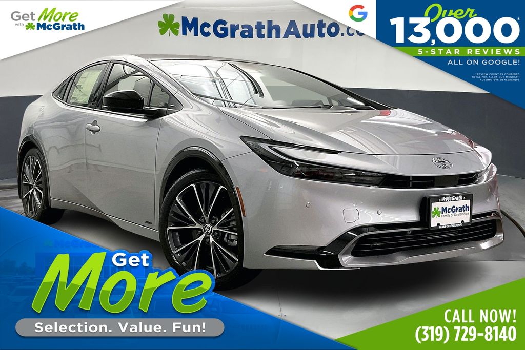 2026 Toyota Prius XLE's photo