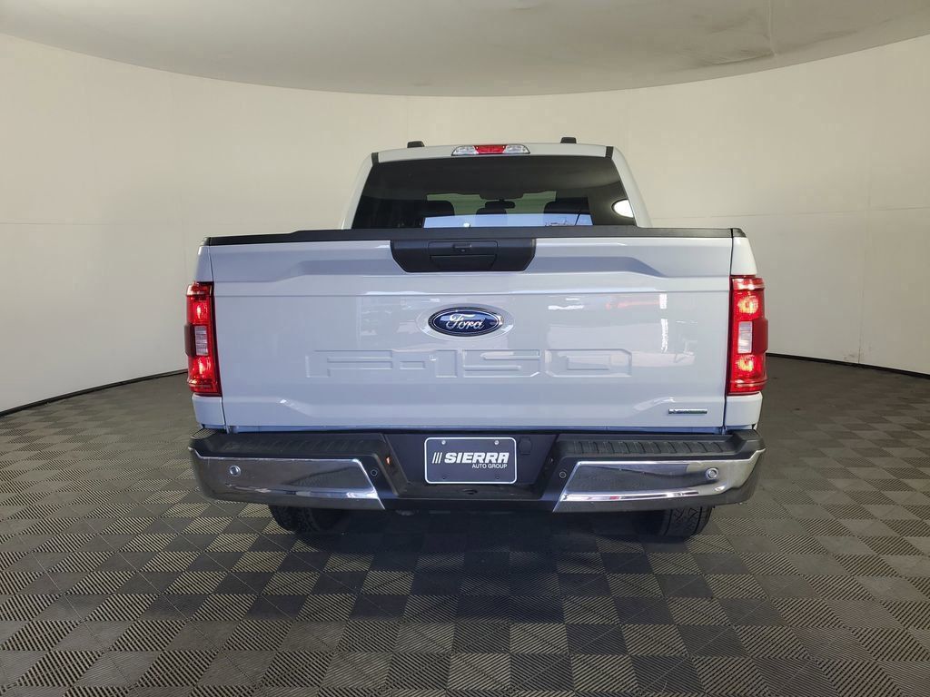 2023 Ford F-150 XLT photo 3