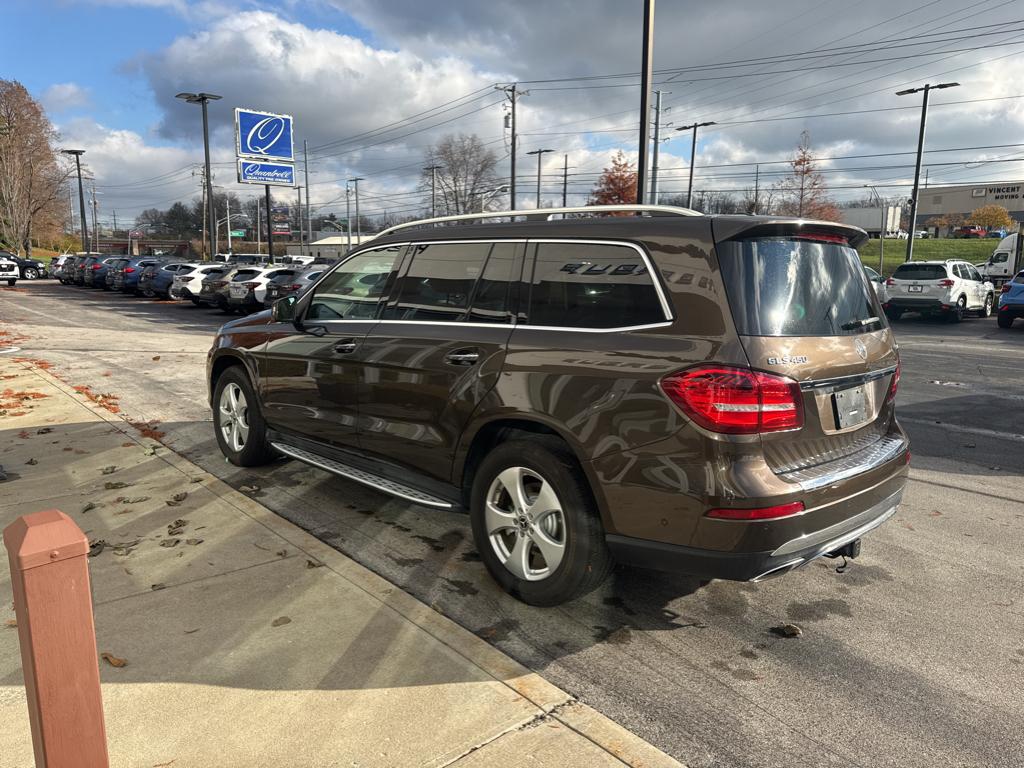 2017 Mercedes Benz GLS 450 4MATIC photo 4