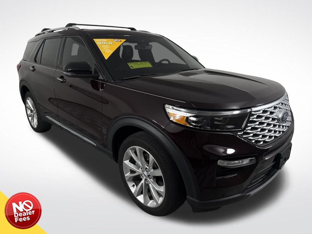 2023 Ford Explorer Platinum's photo