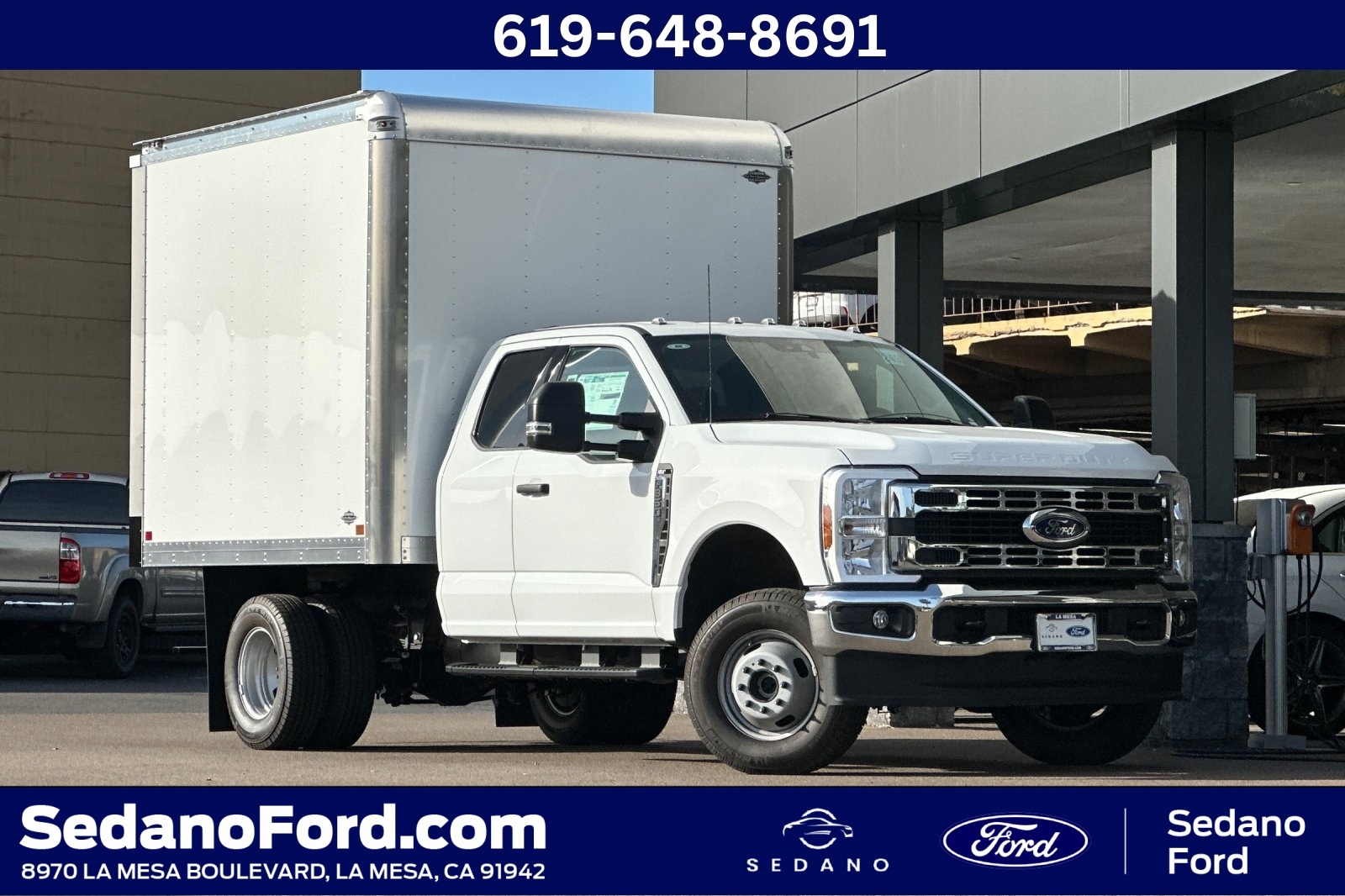 2024 Ford F-350 Super Duty Chassis Cab XLT's photo
