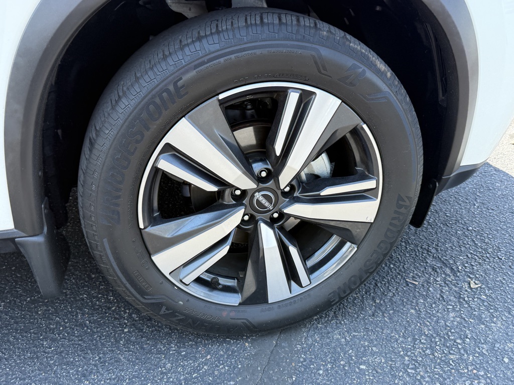 2022 Nissan Rogue SL photo 27