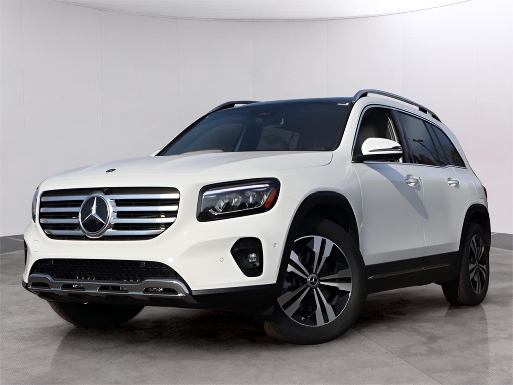 2026 Mercedes-Benz GLB GLB 250's photo