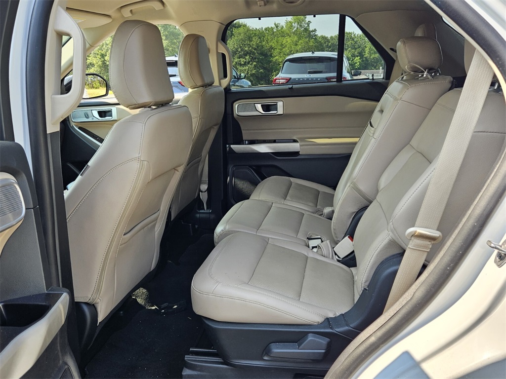 2022 Ford Explorer Limited photo 6