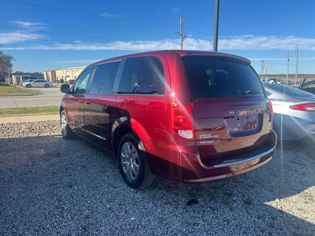 2017 Dodge Grand Caravan SE photo 3