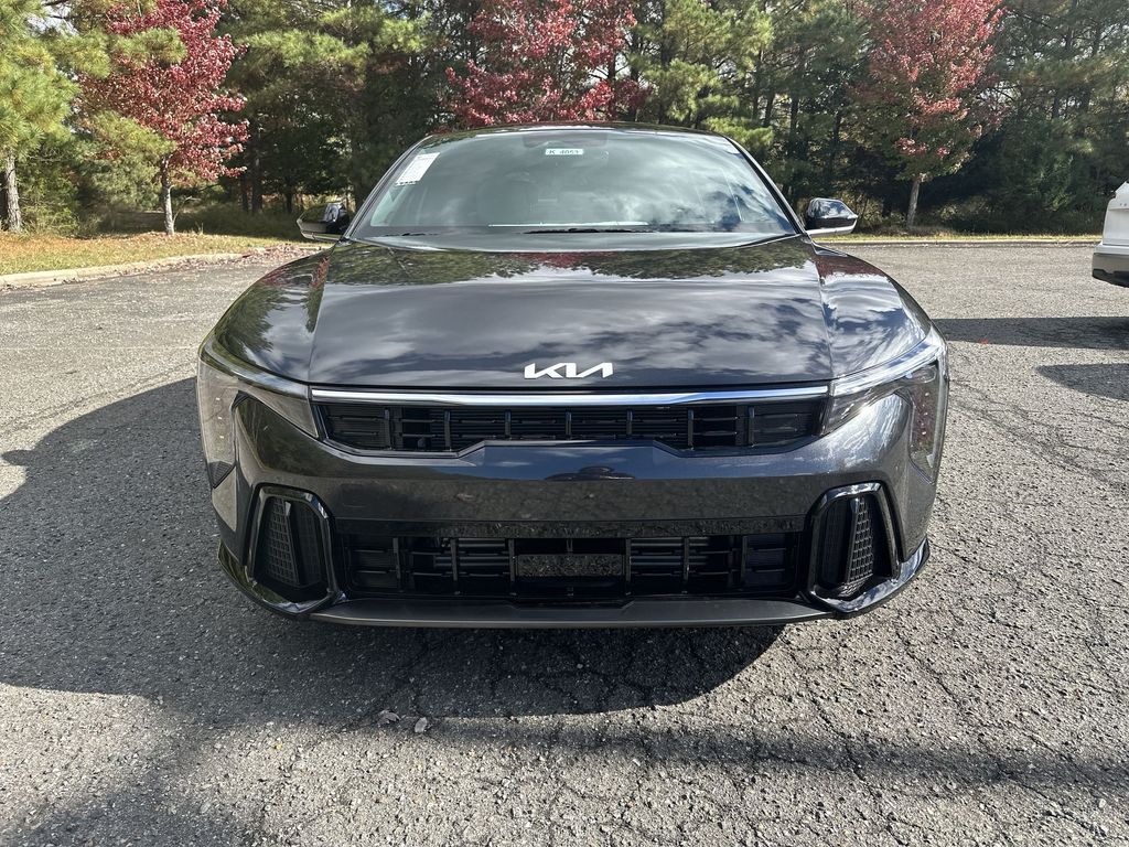 2025 Kia K4 GT-Line Turbo photo 3