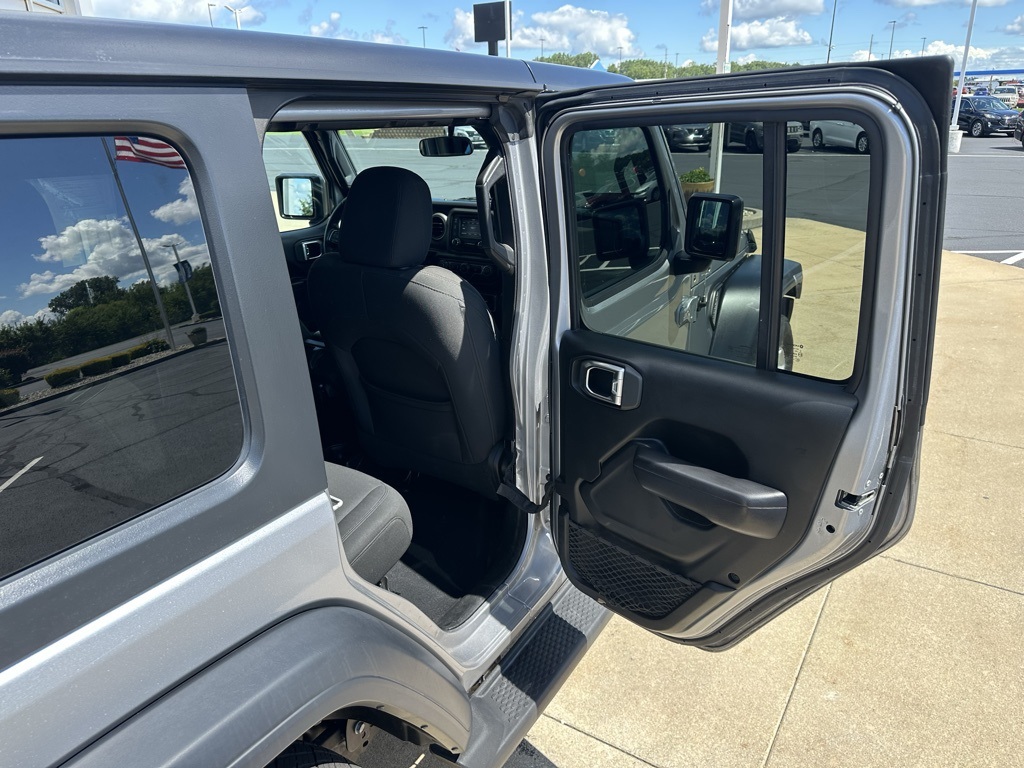 2018 Jeep Wrangler Unlimited Sport S photo 12