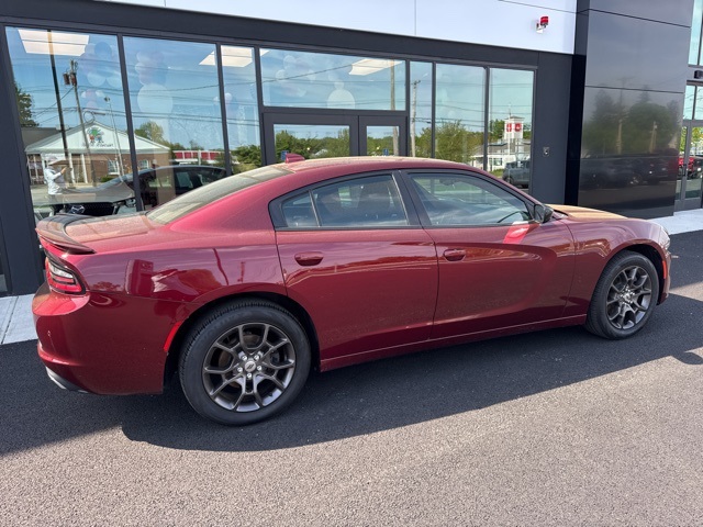 2018 Dodge Charger GT photo 2