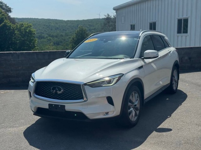 2022 INFINITI QX50 Luxe's photo
