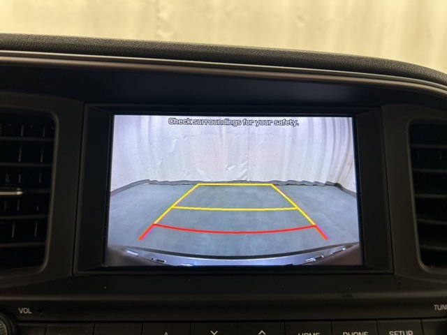 2020 Hyundai Elantra Value Edition photo 16