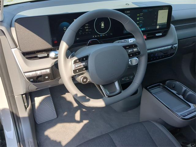2025 Hyundai Ioniq 5 SE photo 14