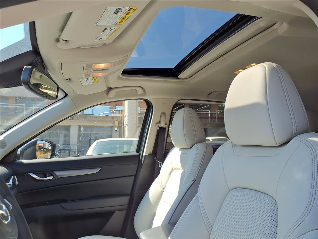 2025 Mazda CX-5 2.5 S Preferred photo 18