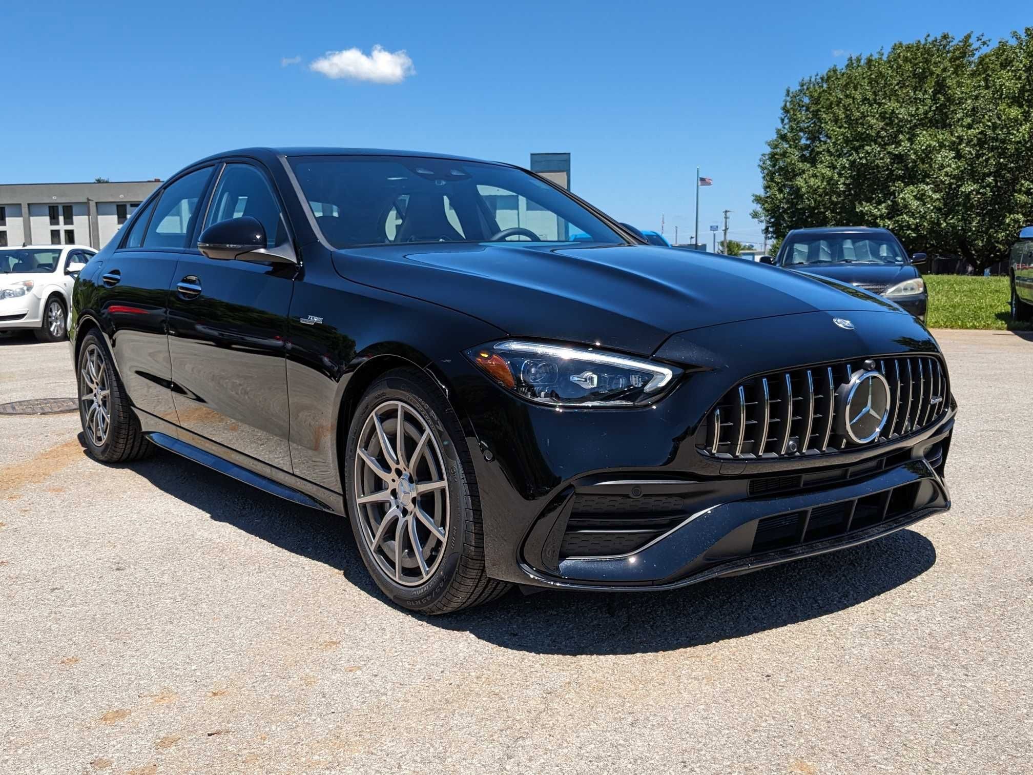 2024 Mercedes Benz C 43 4MATIC photo 3