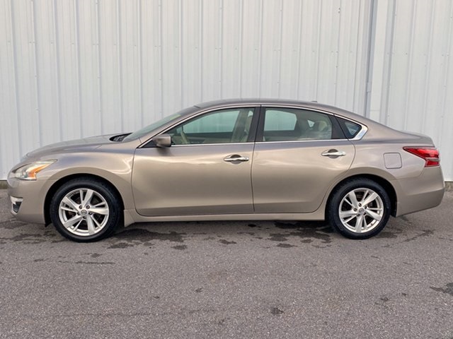 2013 Nissan Altima 2.5 SV photo 5