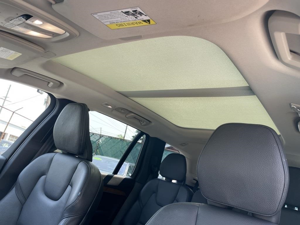 2023 Volvo XC90 Plus photo 20