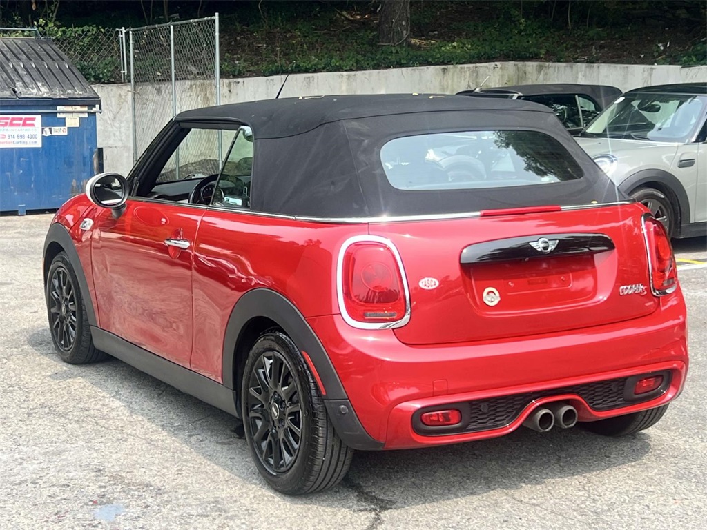 2017 Mini Cooper Convertible S photo 4