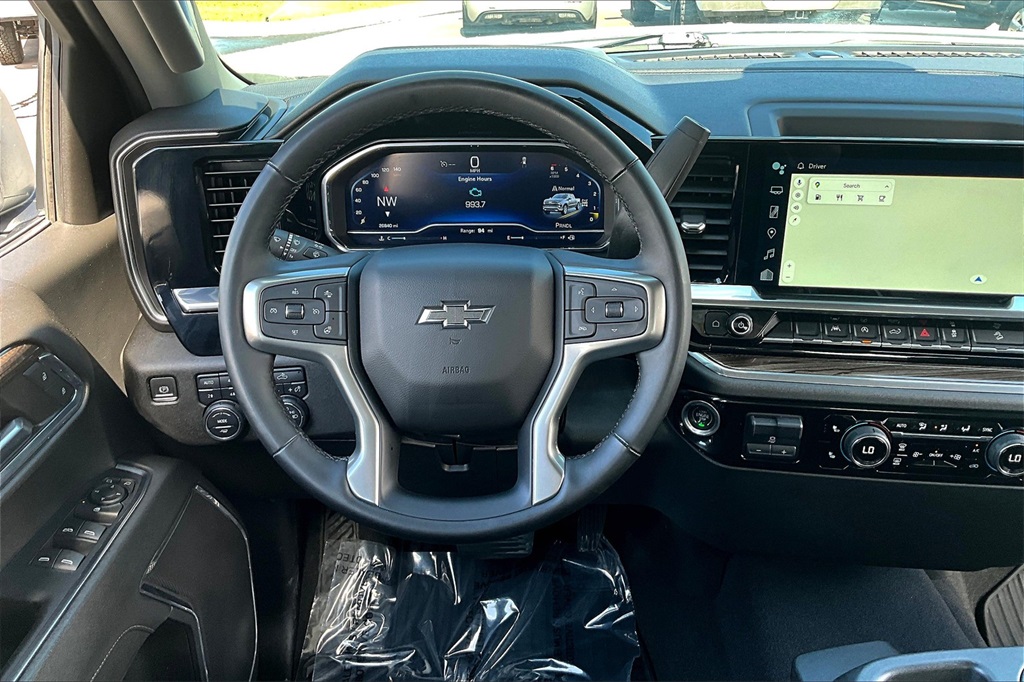 2023 Chevrolet Silverado 1500 RST photo 5