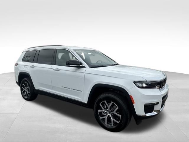 2025 Jeep Grand Cherokee Limited photo 8