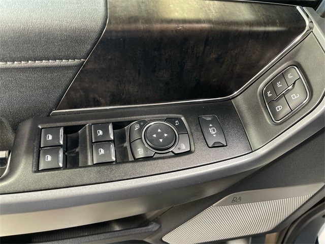 2023 Ford F-350 photo 13