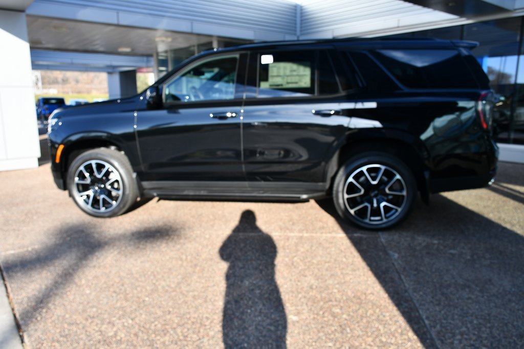 2026 Chevrolet Tahoe RST photo 2