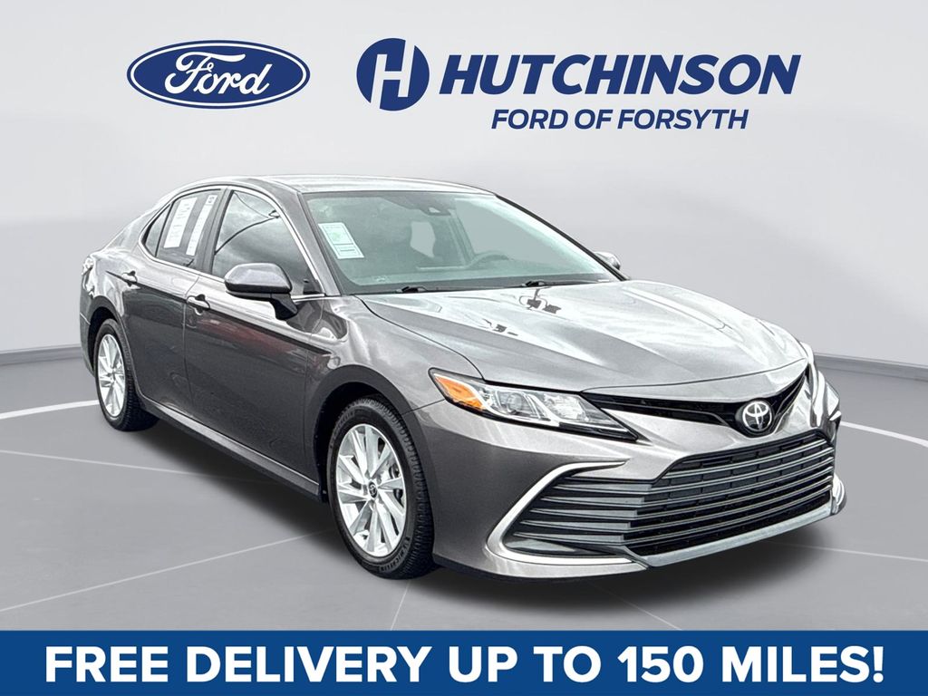 2023 Toyota Camry LE FWD